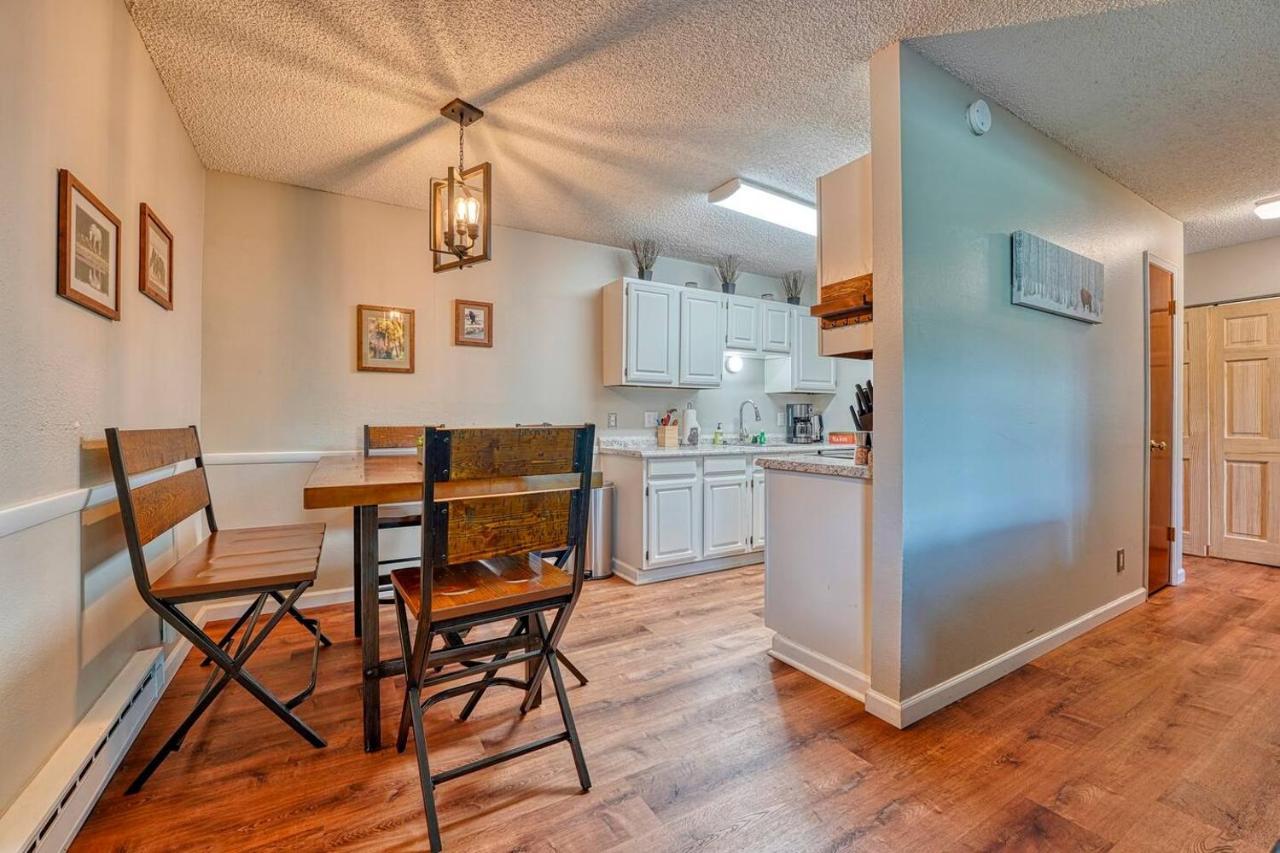 Riverfront Family-Friendly Condo Avon Exterior foto